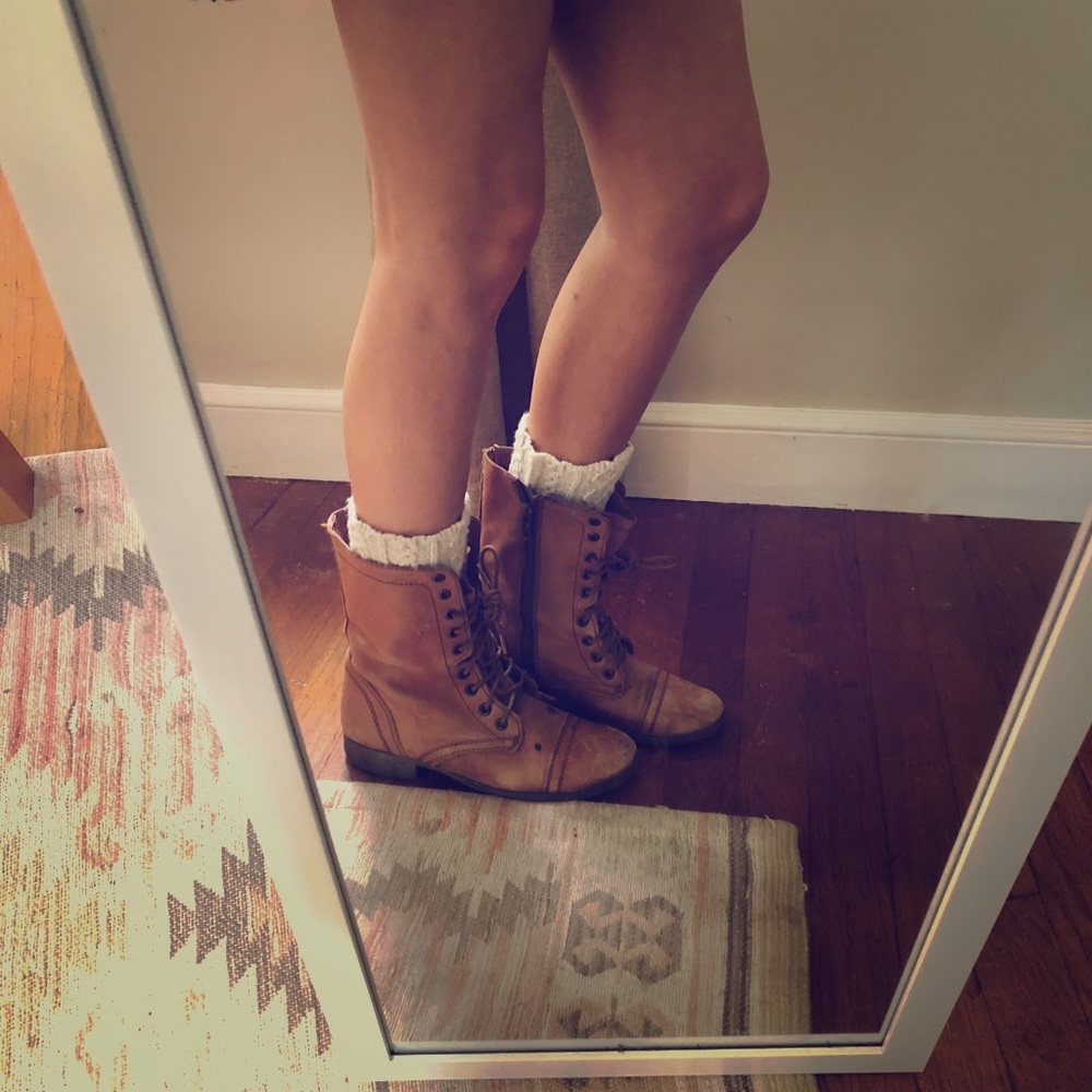 Steve Madden leather boot